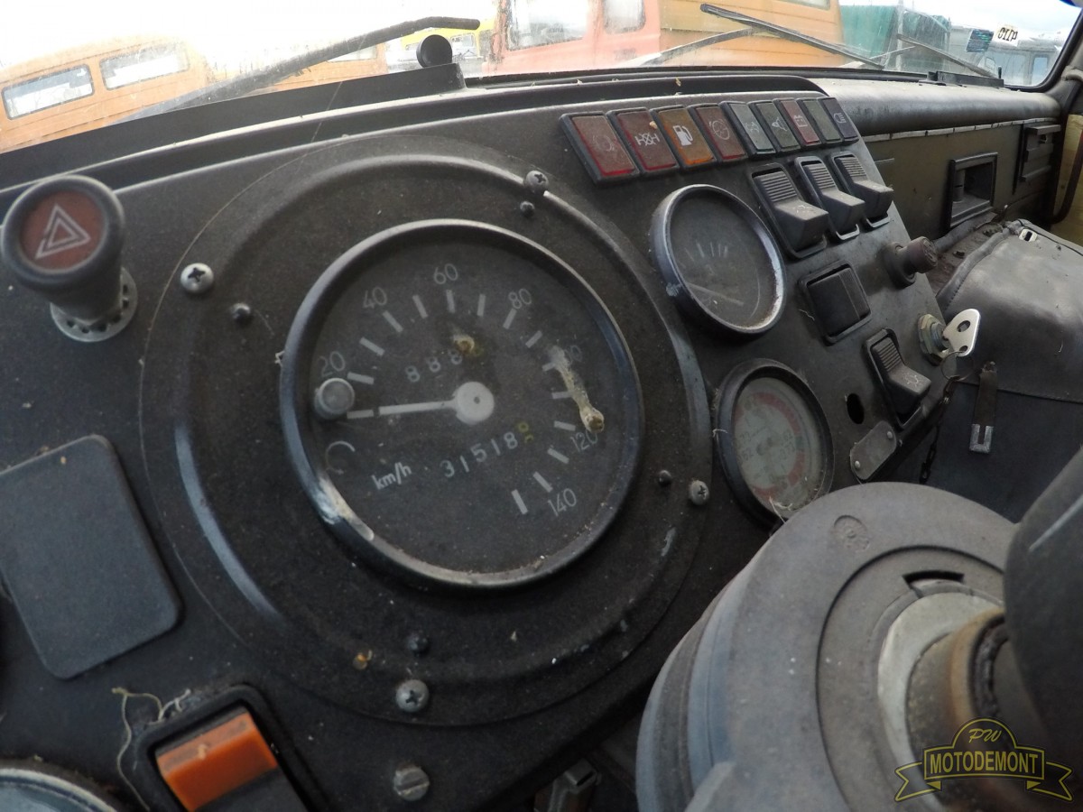 Samochód ciężarowy STAR-200