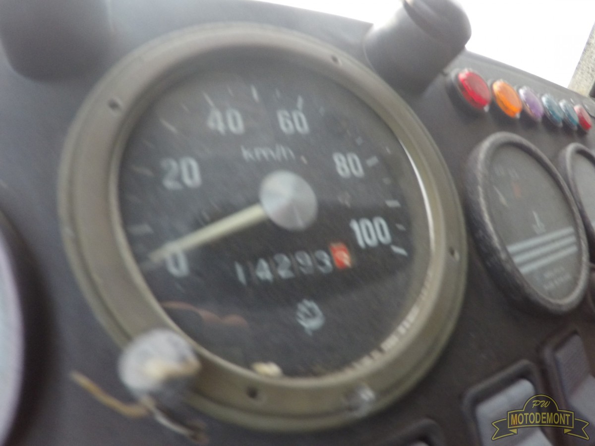 Samochód STAR 266 cysterna paliwowa CD-5W